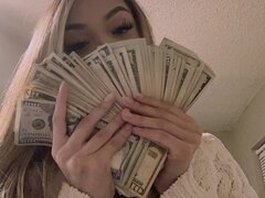 Job. Camera de inchiriat